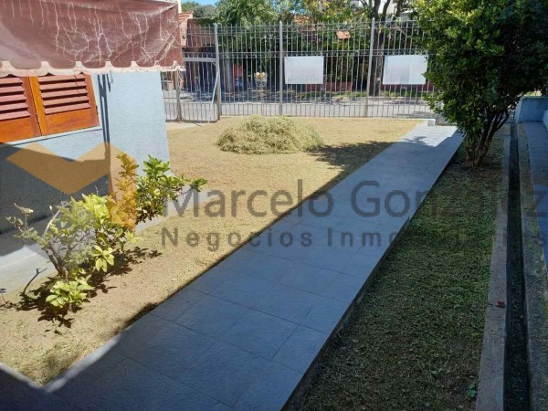 COLINAS DE V. SARSFIELD 3 DOR. 2 BÑOS 125 M2 CUB, COCH Y PATIO