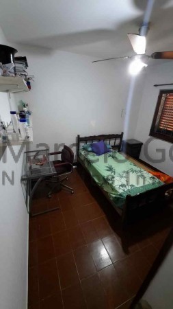COLINAS DE V. SARSFIELD 3 DOR. 2 BÑOS 125 M2 CUB, COCH Y PATIO