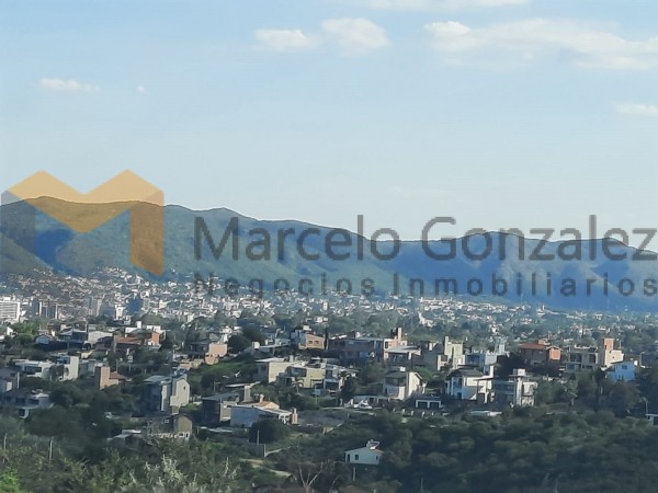 VILLA DEL LAGO: BARRIO LA LOMA VISTA AL LAGO