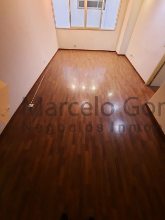 CENTRO: RECICLADO 2 DORM.C/DEPEND, ESCRITURA, CON COCHERA