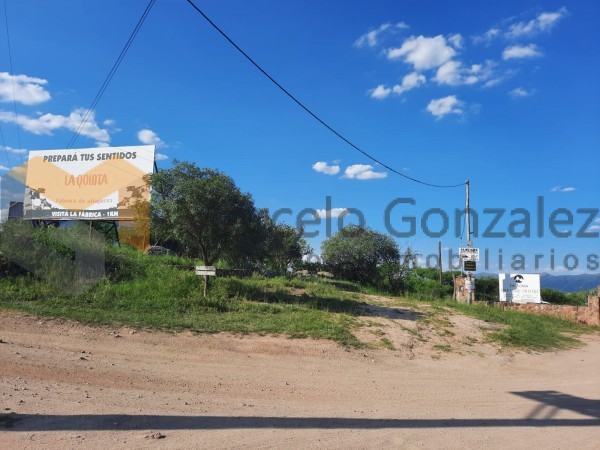 VILLA DEL LAGO: BARRIO LA LOMA VISTA AL LAGO