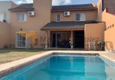 CAÑITAS: ESPECTACULAR, 2 PLANTAS , PATIO Y PILETA, ESCRITURA